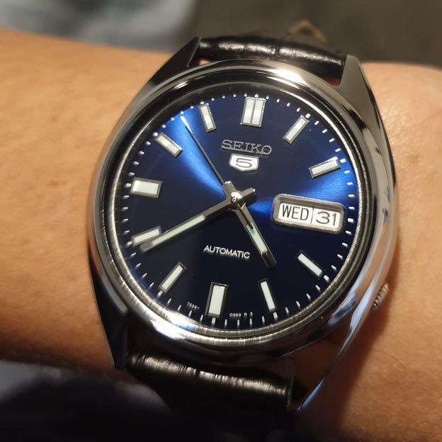 Jam tangan Seiko 5 snxs77k1, Fesyen Pria, Jam Tangan di Carousell