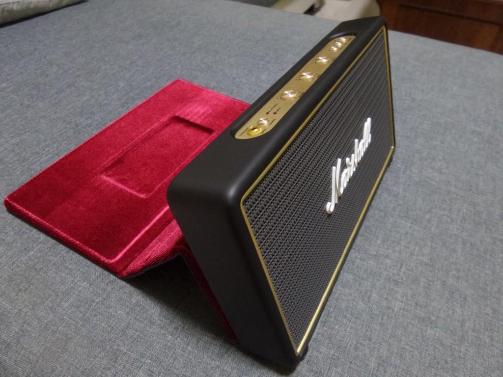 Loa marshall stockwell with top flip cover
