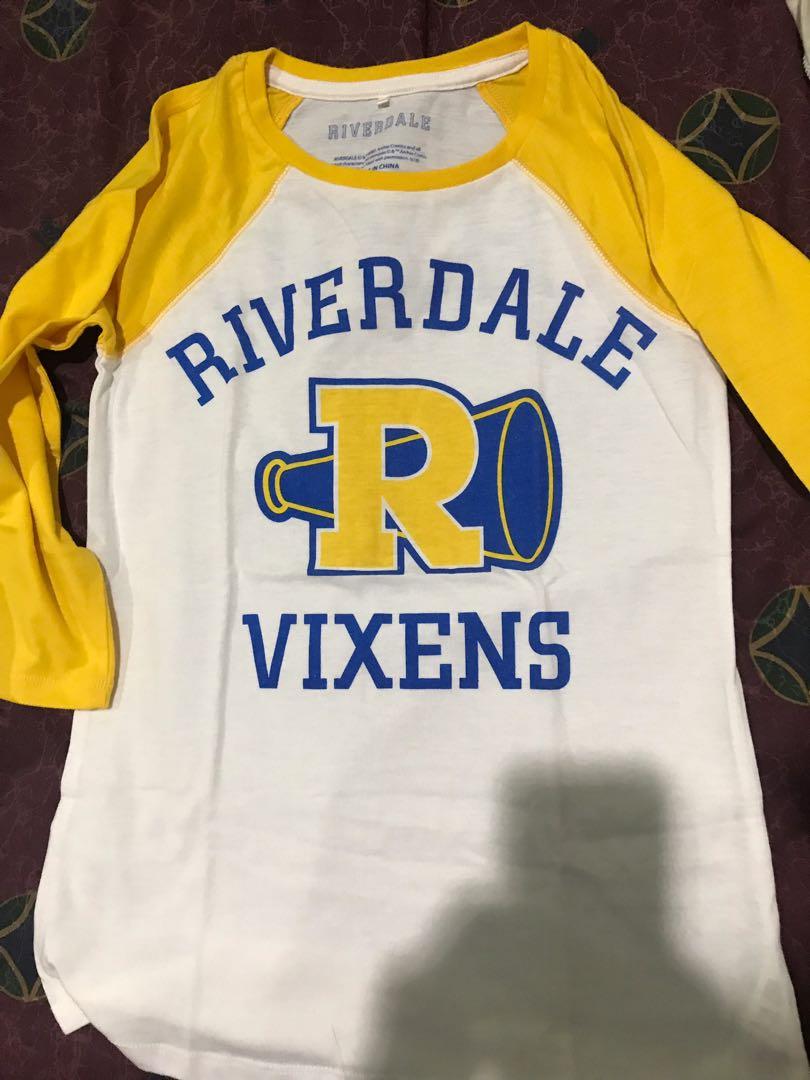 Official Hot Topic Riverdale Raglan Baseball Tee Women S Fashion Clothes Tops On Carousell