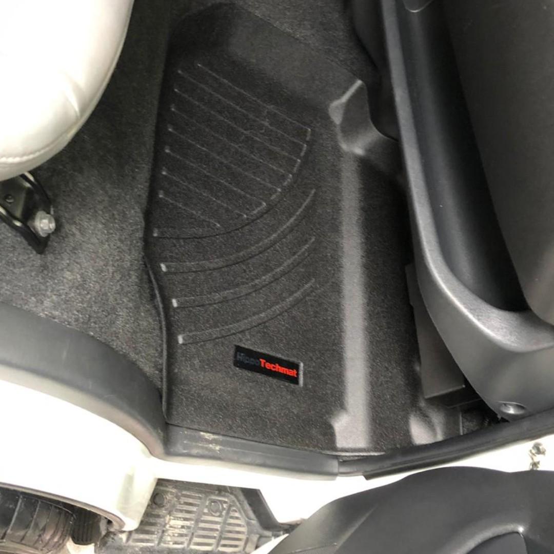 Hippotech Toyota Hiace Matting GL Grandia 20142018, Car Parts