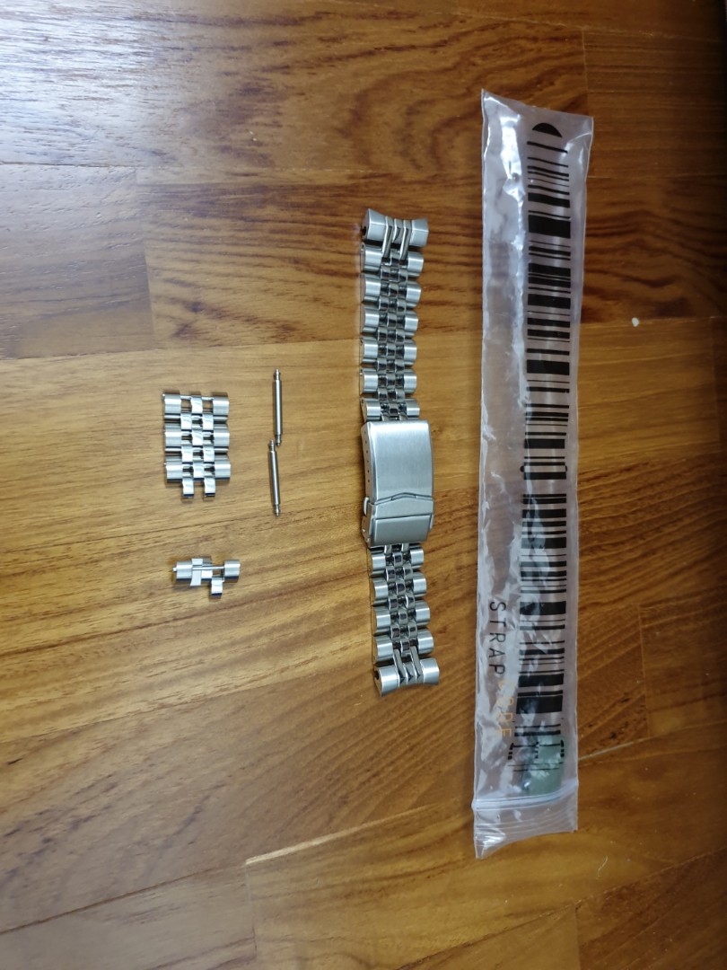 Strapcode Angus Jubilee for MM300, Mobile Phones & Gadgets, Wearables