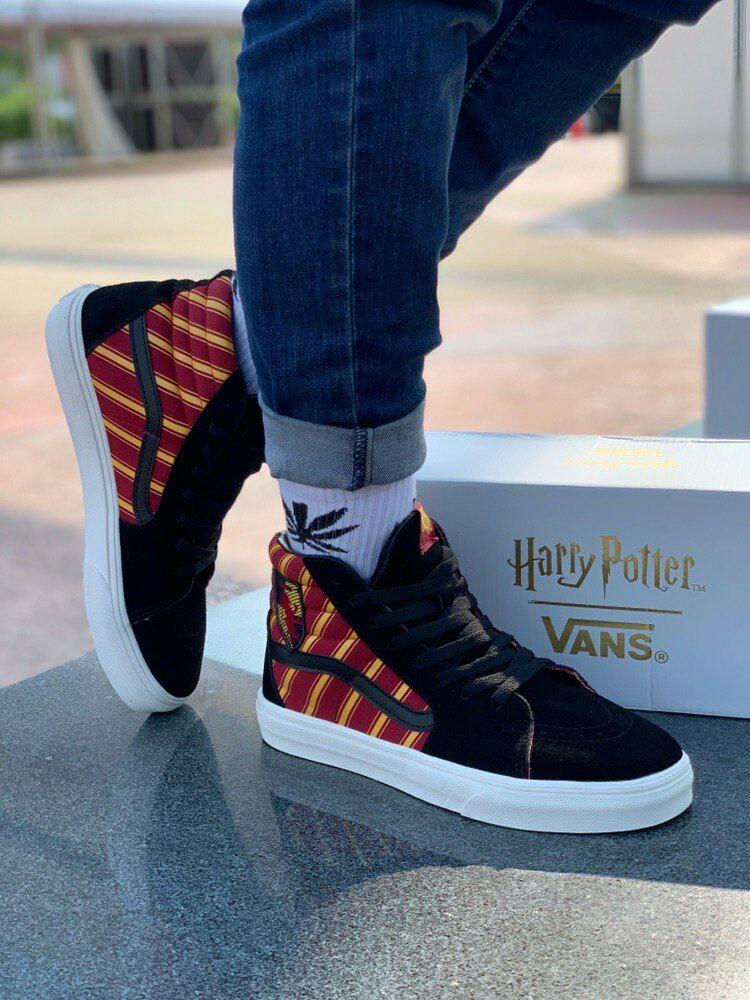 gryffindor nike dunks