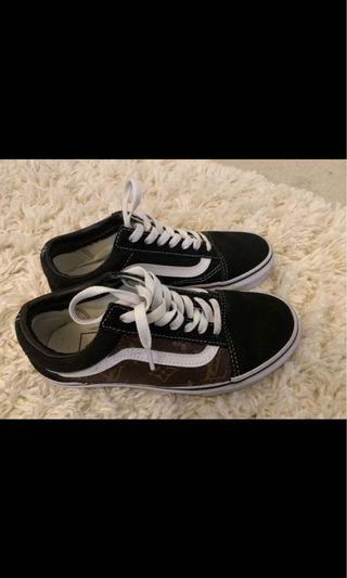 CUSTOM LOUIS VUITTON LV VANS