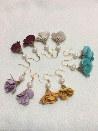 Freshwater Pearl flower earring