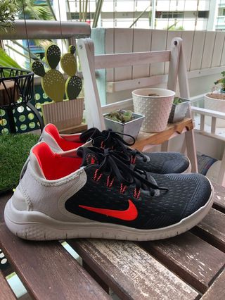 Nike free rn top flyknit 2018 singapore