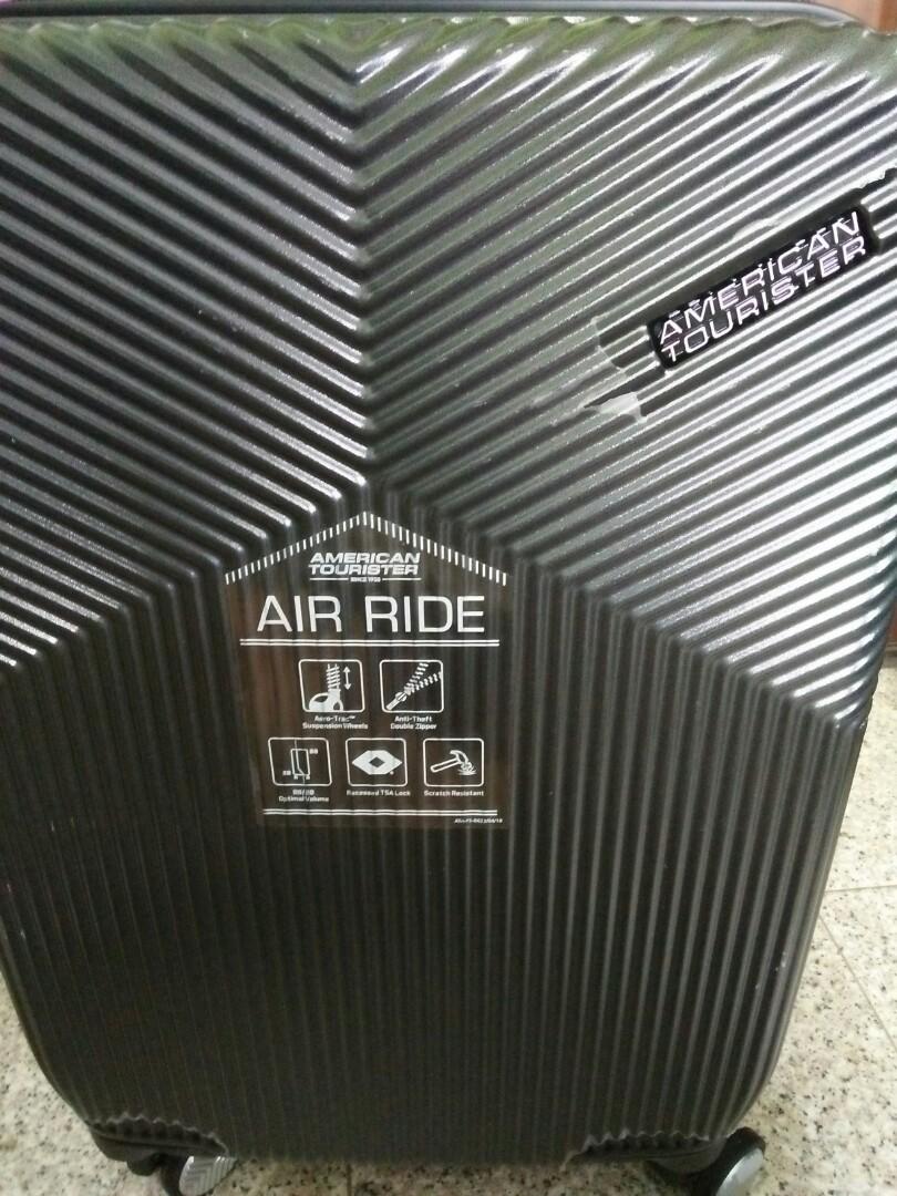 american tourister air ride spinner