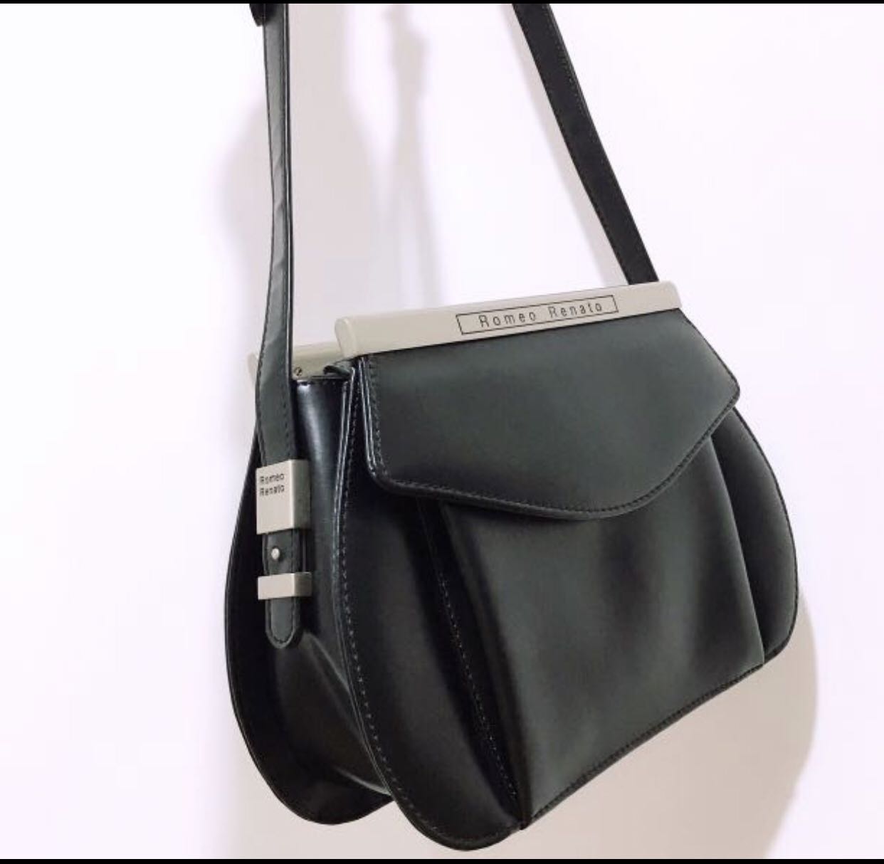 Authentic Romeo Renato Vintage Sling bag MRTHougang Women s