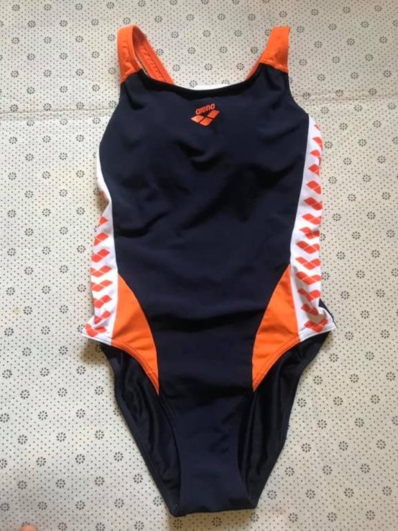 Baju Renang Atlet Impor Arena 02 Fesyen Wanita Pakaian Wanita Atasan Di Carousell