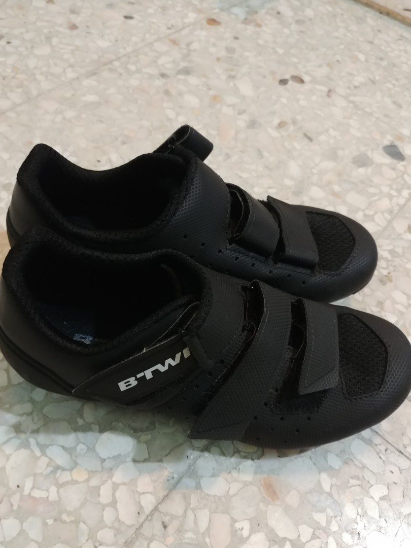 Btwin 500 cycling road shoes, Sports Equipment, Bicycles & Parts