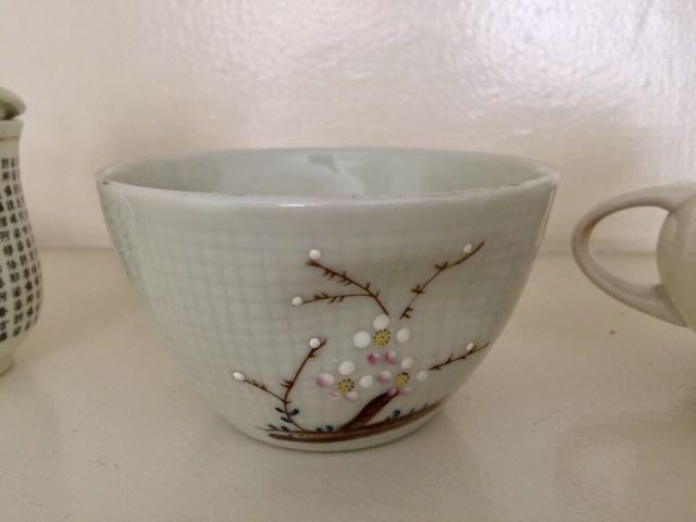Chinese Soup Bowls (Category: Home Improvement Tools & Accessories) located in Quezon City. Submitted by uyflo (Listing ID 243543498, Image 3). Description: 4pcs, each representing a Chinese dynasty.