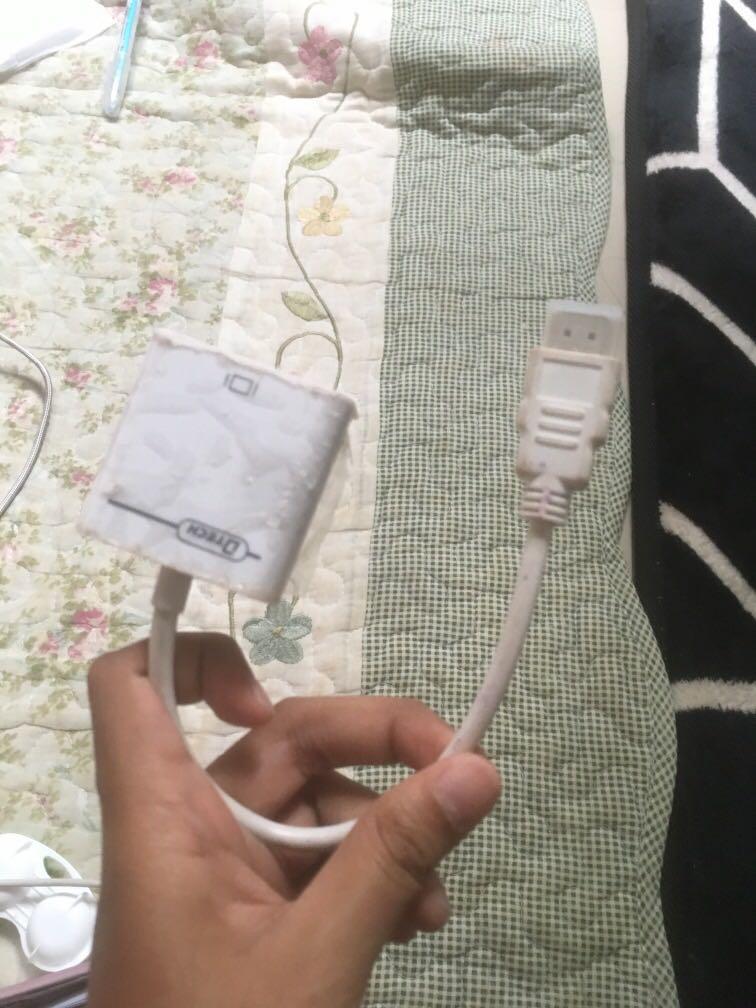 Computer adapter (Category: Cables & Adaptors) located in Ipoh. Submitted by whoops.sie (Listing ID 243505268, Image 1). Description: .