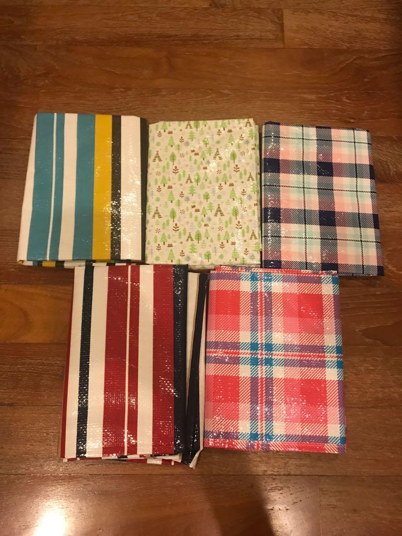 Daiso Picnic Mats Everything Else On Carousell