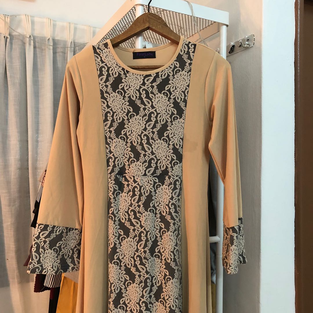 Butik first hotsell lady 2019