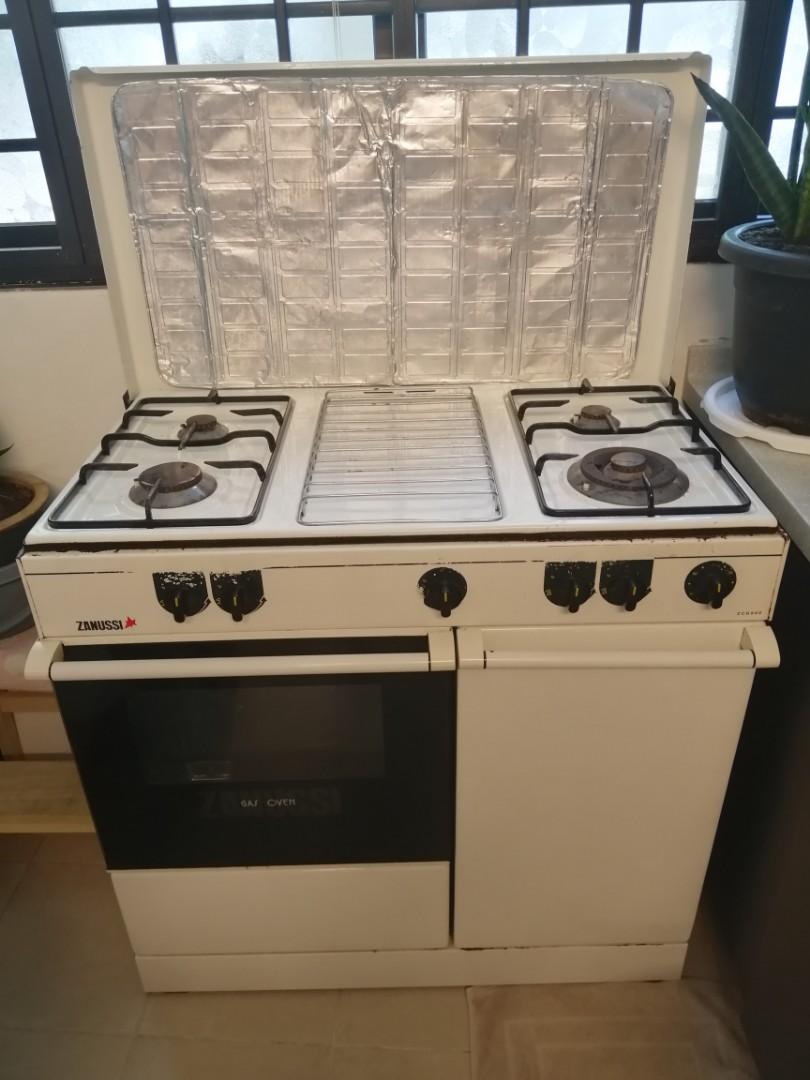 freestanding gas oven and hob
