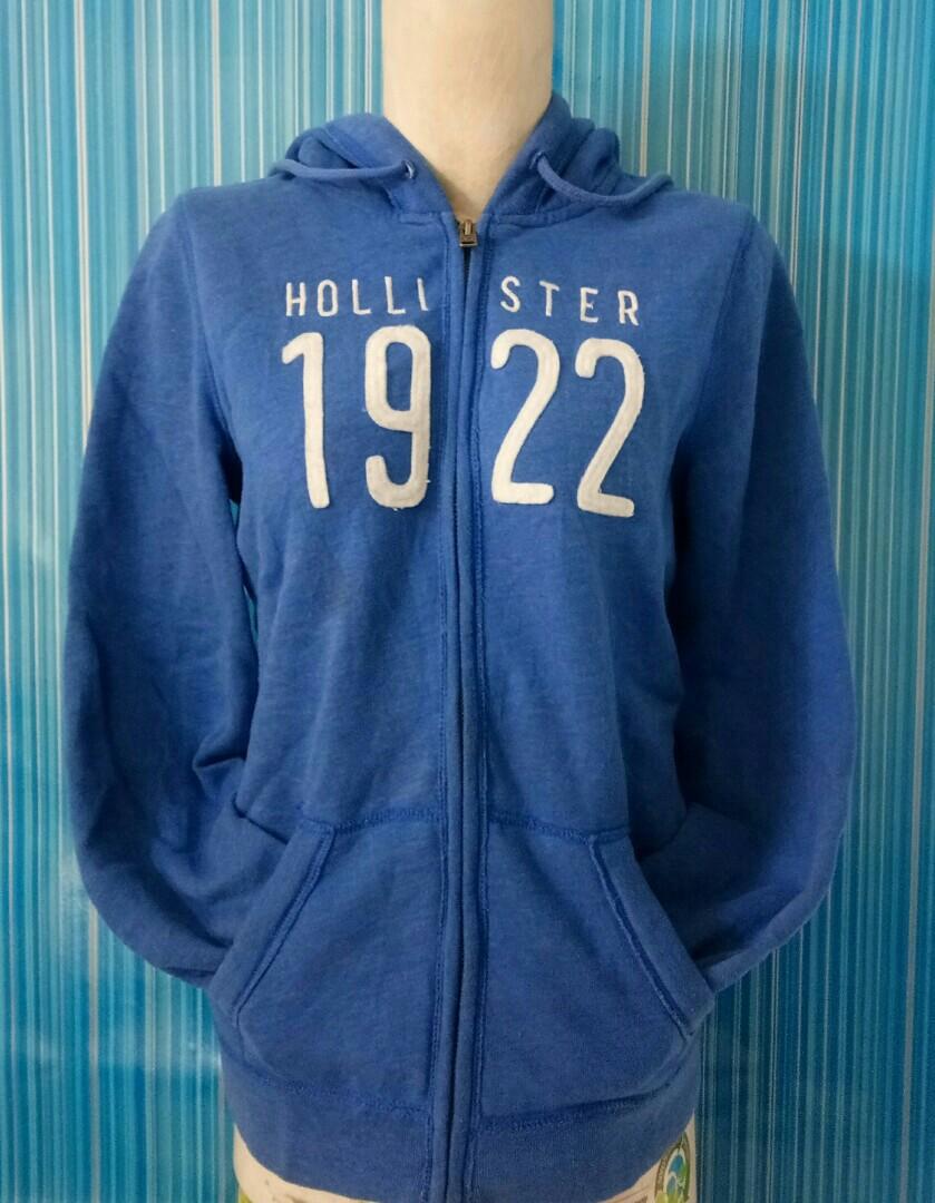 blue hoodie hollister