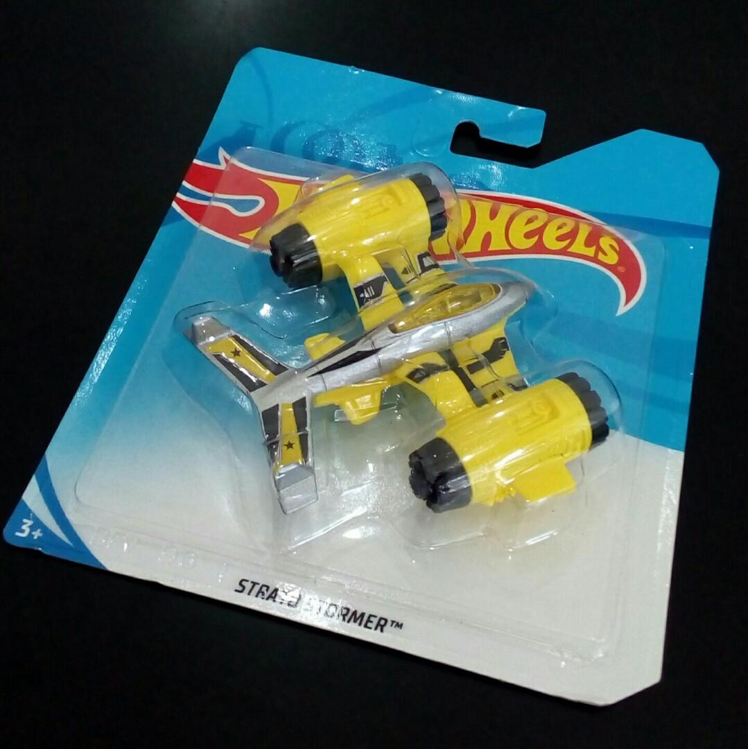 Hot Wheels Langka Sky Buster Strato Stormer Pesawat Kuning Toys