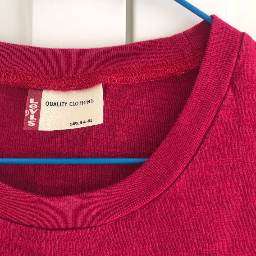 ladies levis tshirt