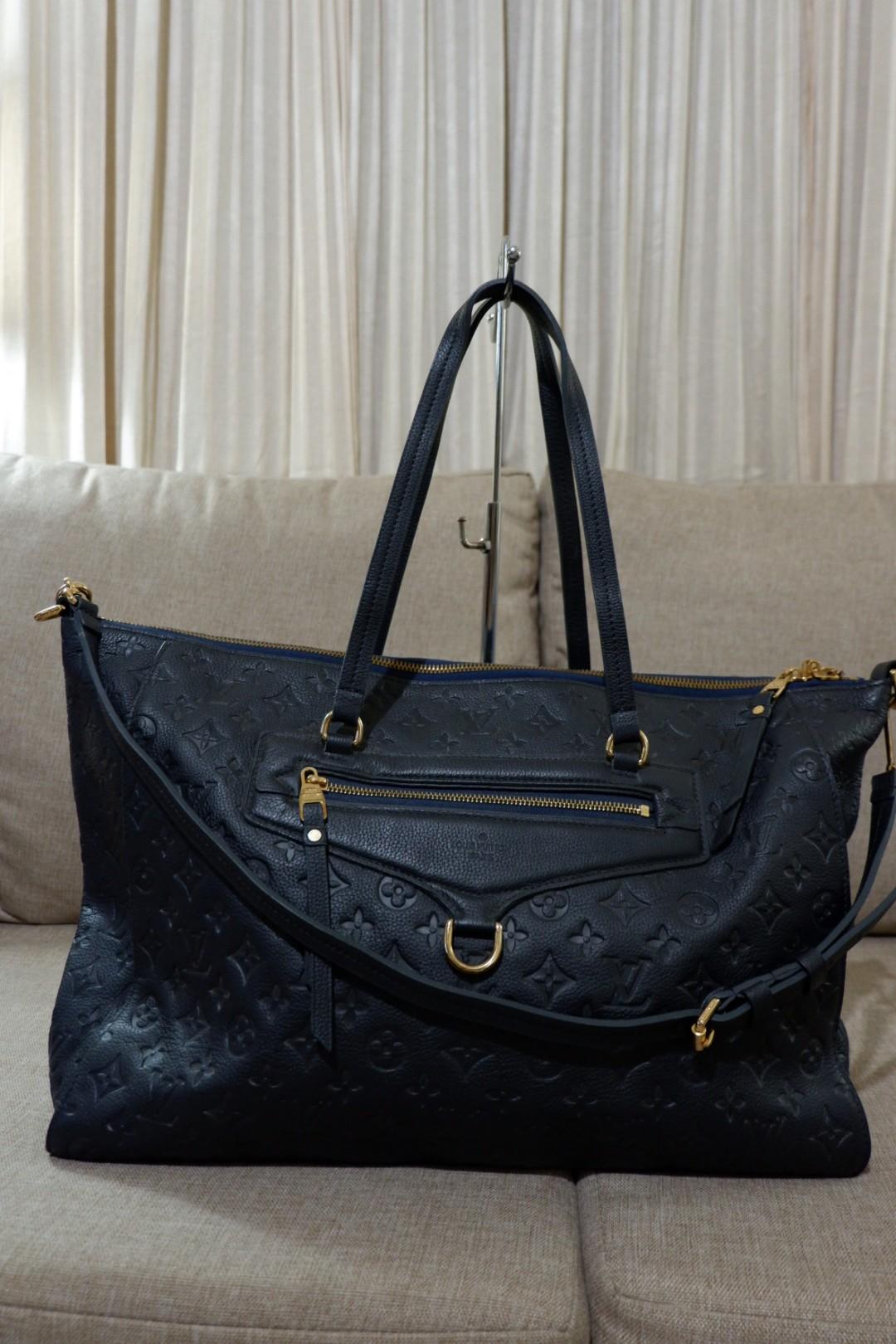 AUTHENTIC Louis Vuitton LV Lumieuse shoulder bag black empreinte monogram  leather, Luxury, Bags & Wallets on Carousell