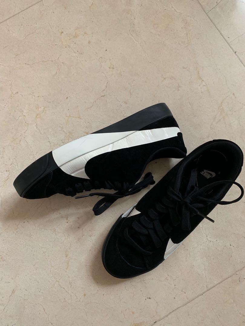blazer low big swoosh
