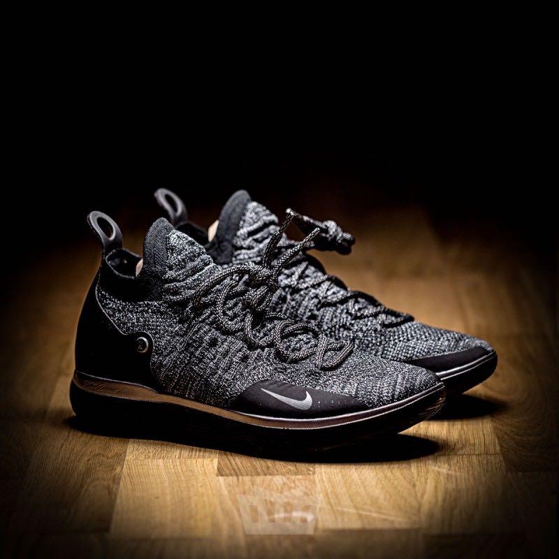 black af1 gum bottom