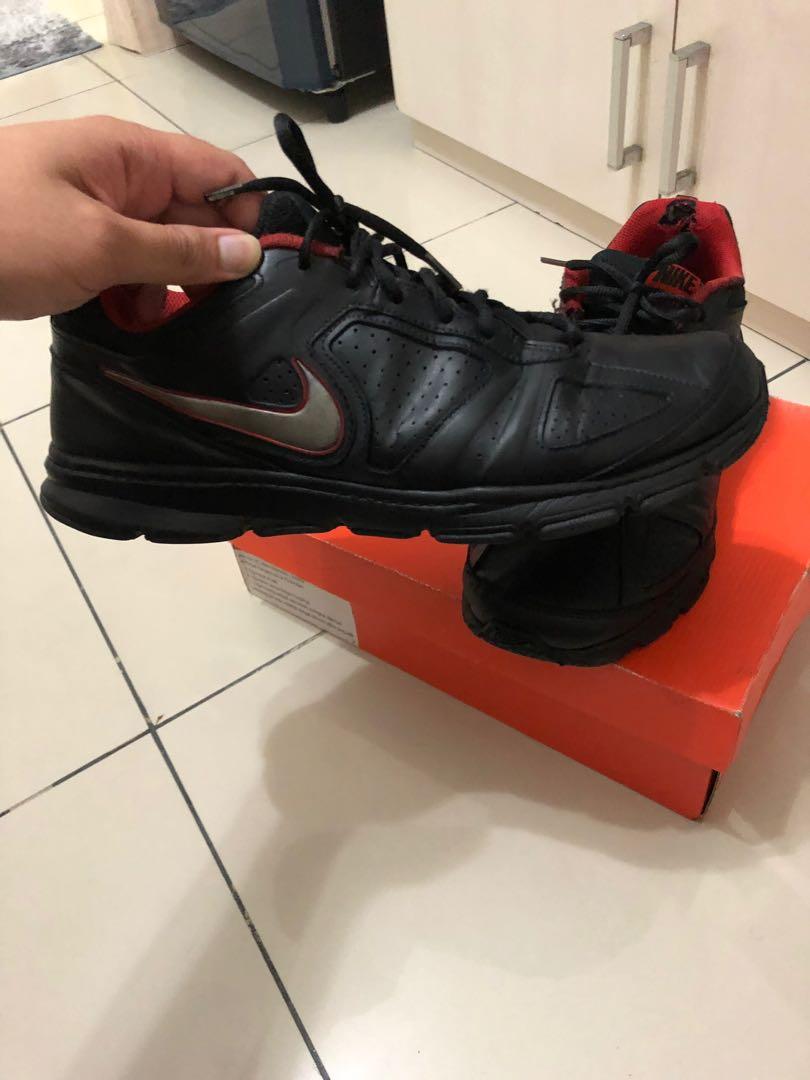 Sepatu Nike t lite xi running original ukuran 45/11, Fesyen Pria, Sepatu ,  Sneakers di Carousell