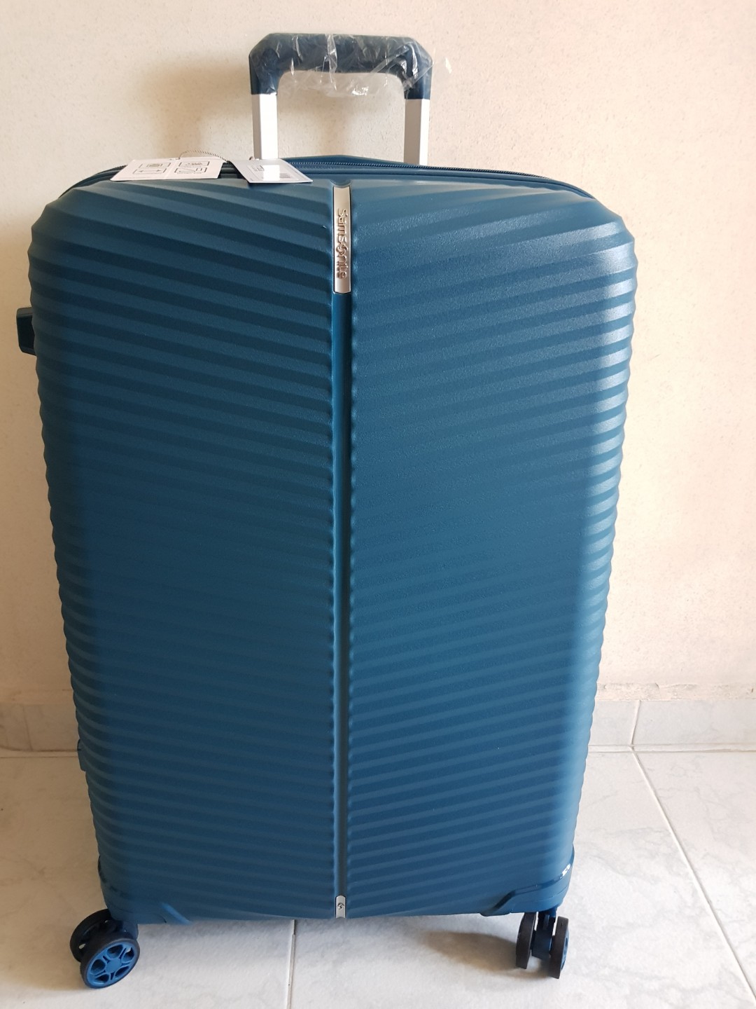 samsonite varro 25 spinner