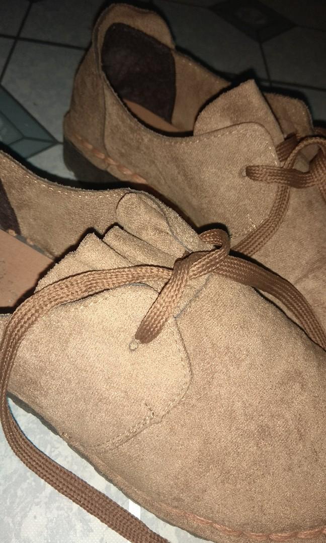 Turun Harga Sepatu Docmart Platform Wanita Bahan Beludru Velvet Fesyen Wanita Sepatu Di Carousell