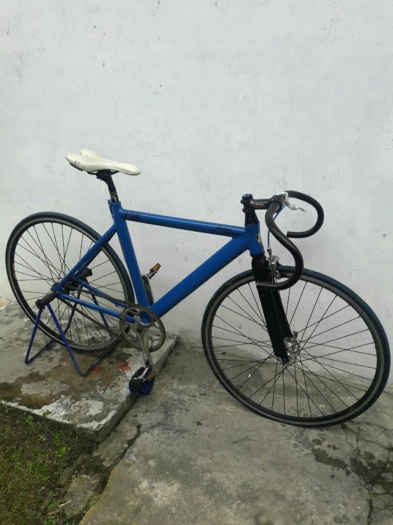 Sepeda Fixie Leader 721 Sports Bicycles On Carousell