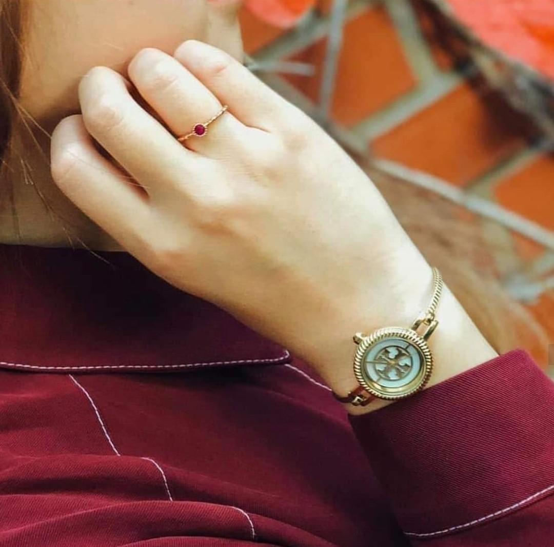 tory burch reva bangle