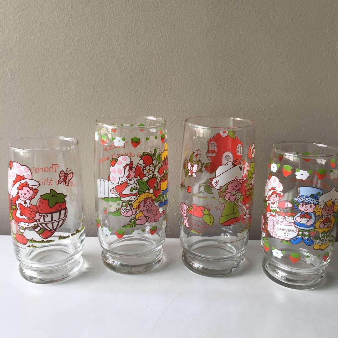 Vintage Strawberry Shortcake Glasses, Hobbies & Toys, Memorabilia