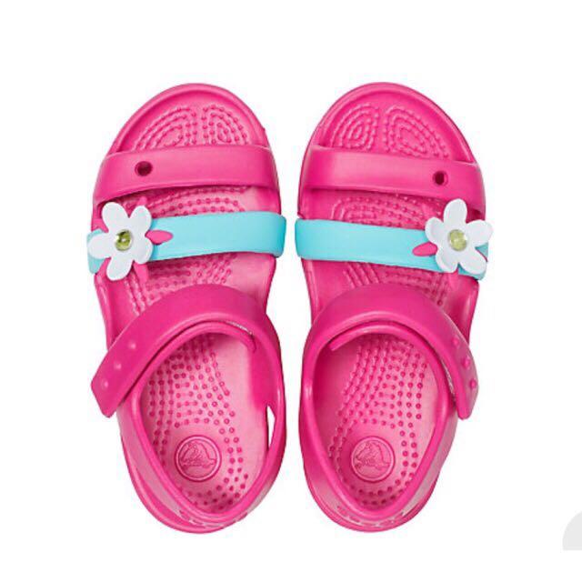 crocs keeley charm sandal