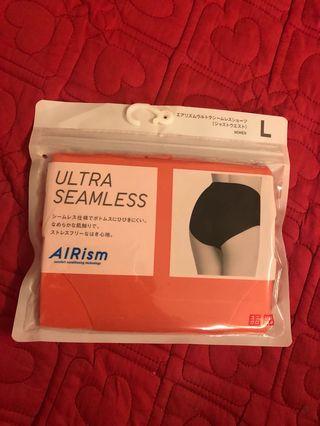 2 New Uniqlo Underwear Airism Size L