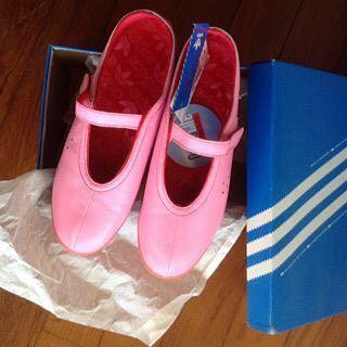 Mary jane kung fu shoes online