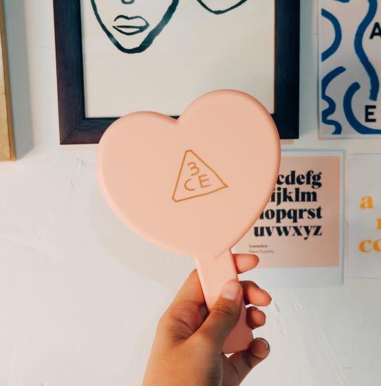 3CE MIRROR (Category: Mirrors) located in Manila. Submitted by decluttermanila07 (Listing ID 243734029, Image 1). Description: .