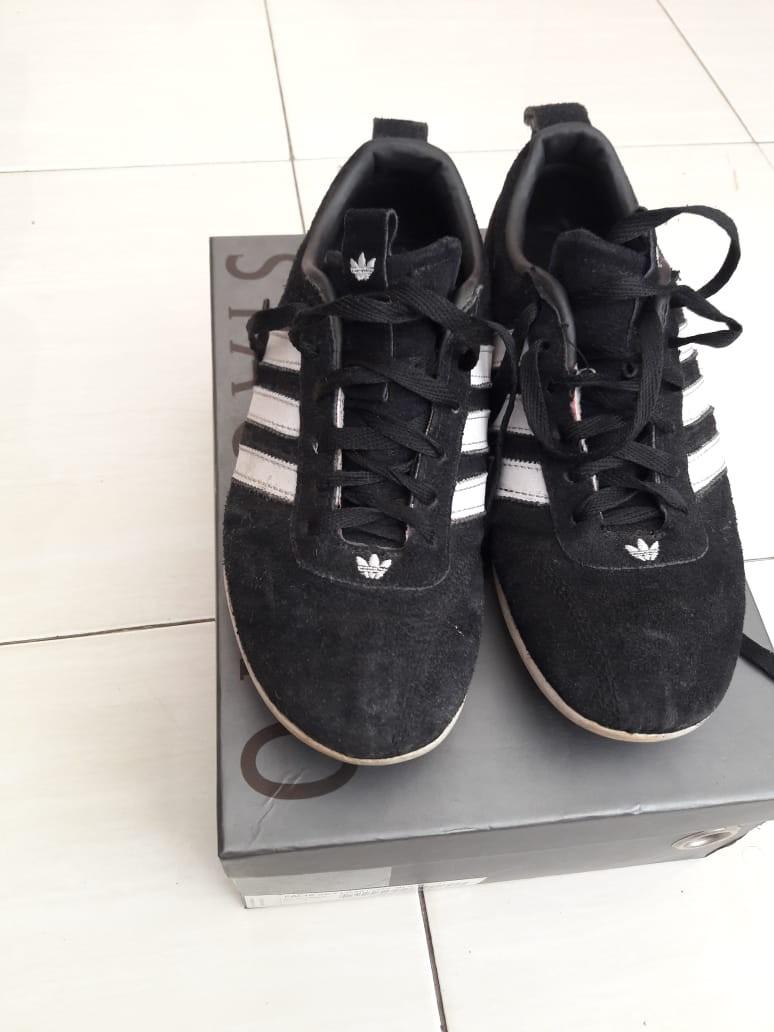 Adidas porsche design Fesyen Pria Sepatu Sneakers di Carousell