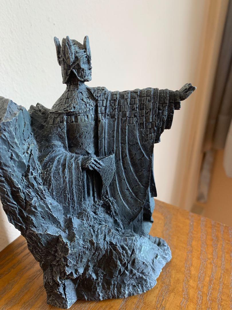 ARGONATH Statues (each statue has a broken hand), Hobbies & Toys
