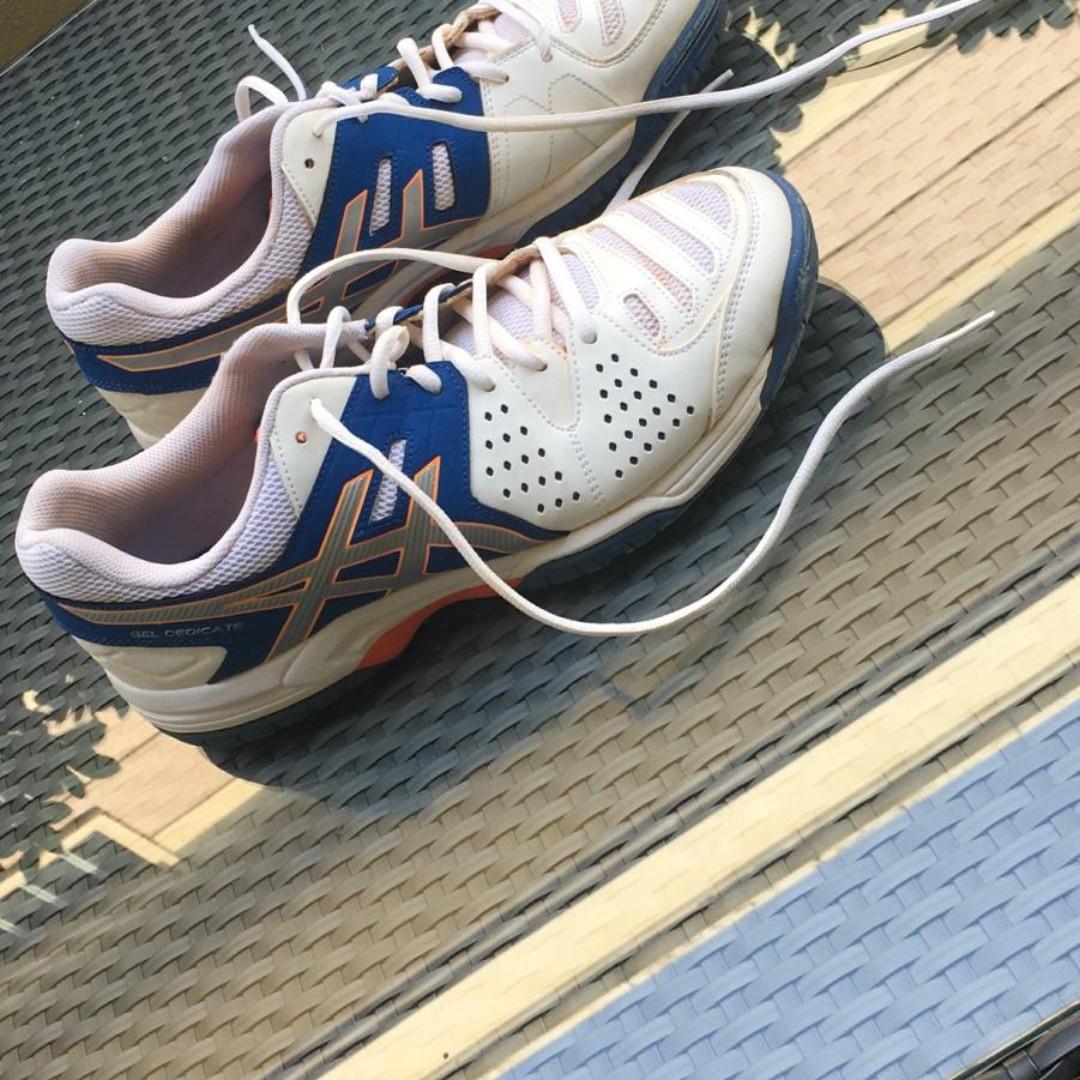 asics professional