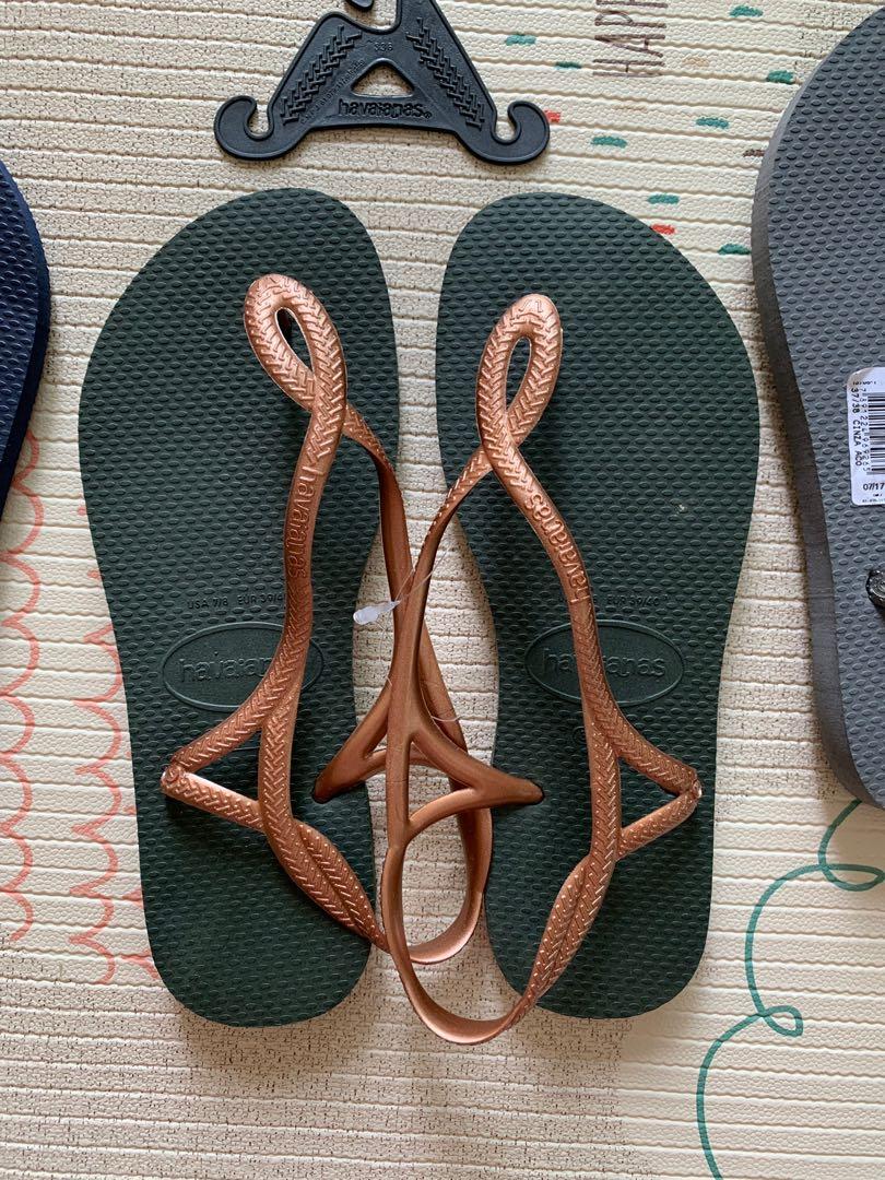 Brand new Havaianas luna sandals