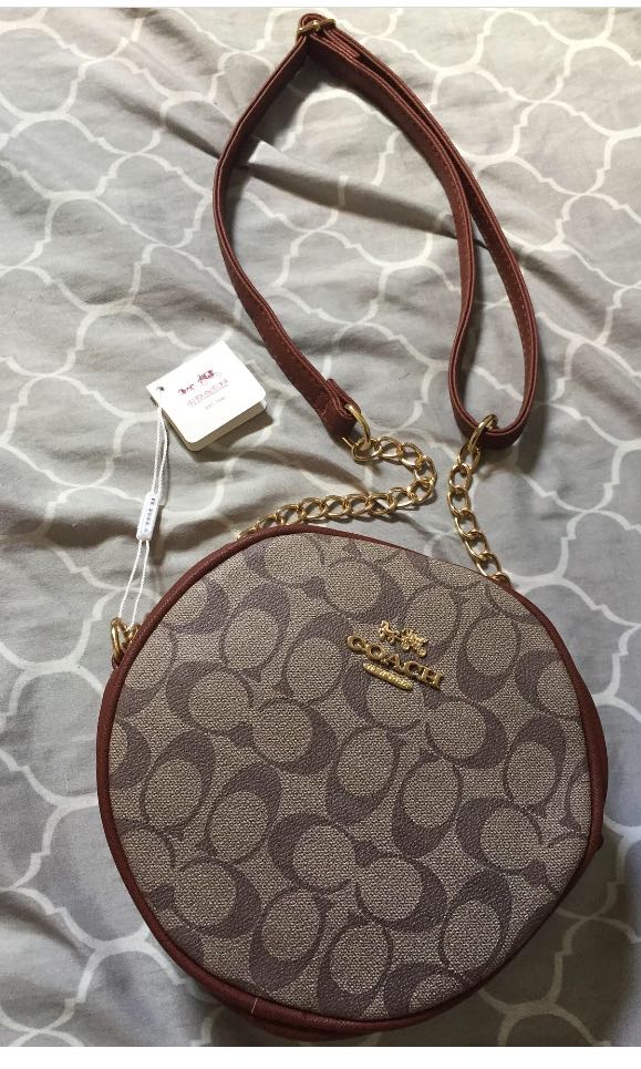Coach Round sling bag, Women's Fashion, Bags & Wallets, Crossbody Bags