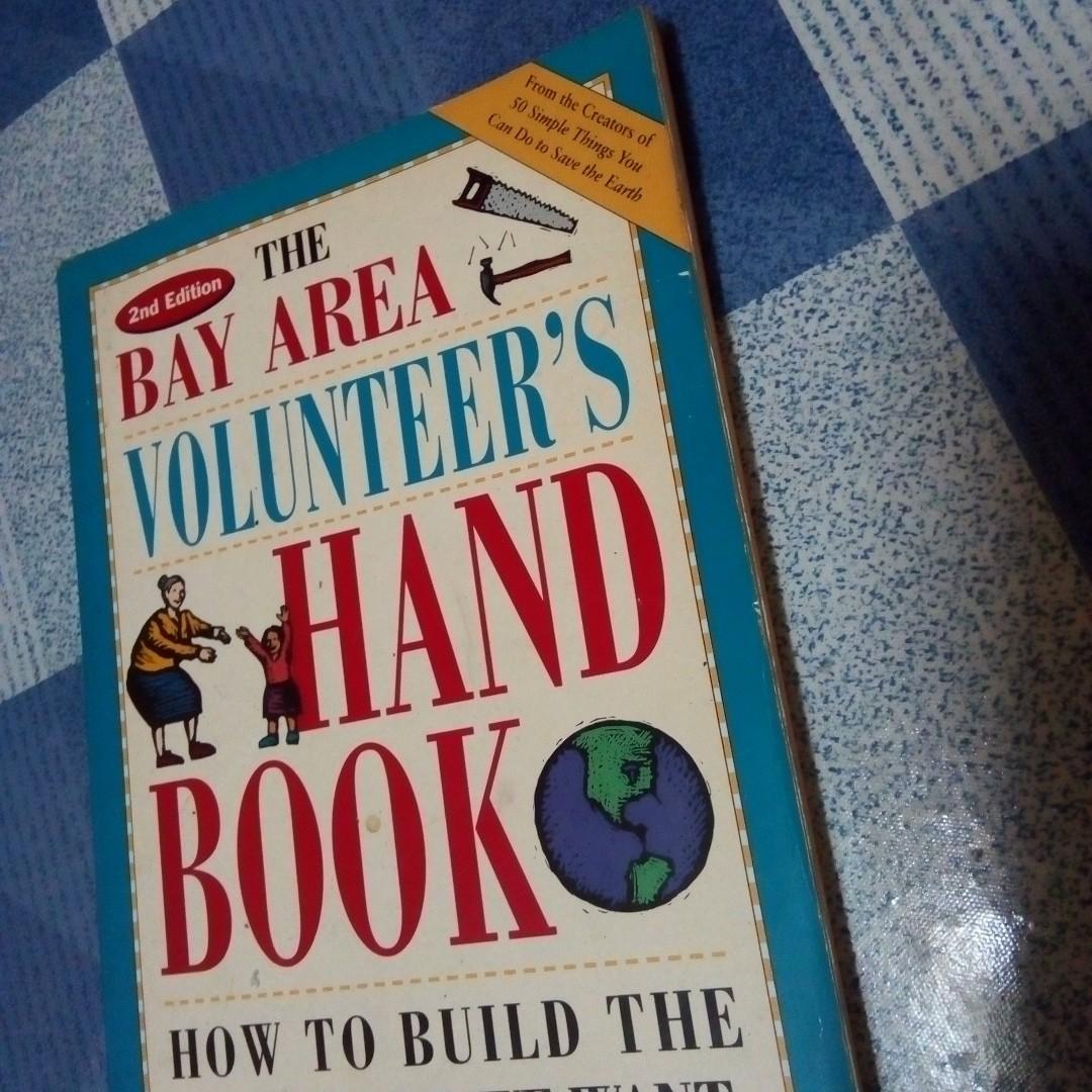 Community building and volunteerism (Category: Textbooks) located in Las Pinas. Submitted by pgtygvg (Listing ID 243803342, Image 1). Description: .