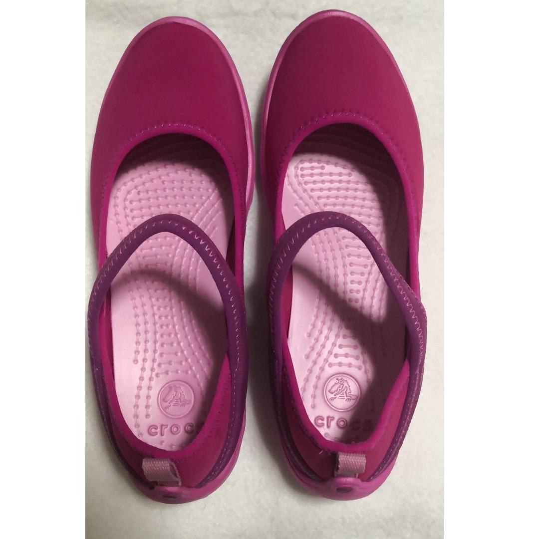 Mary jane crocs hotsell pink