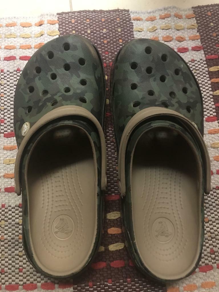 crocs under $15