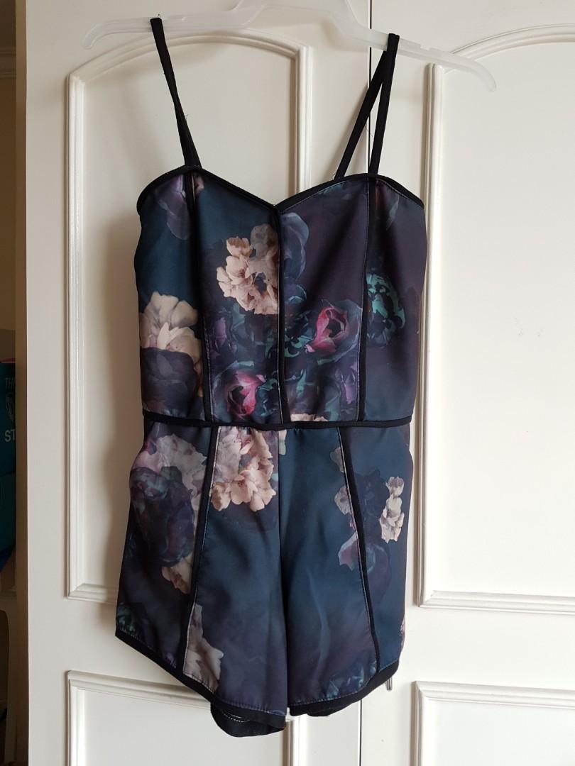 Floral romper with pockets (Category: Rompers) located in San Juan City. Submitted by declutter_d (Listing ID 243714212, Image 1). Description: No flaw Used but not abused Decluttering for 2020.