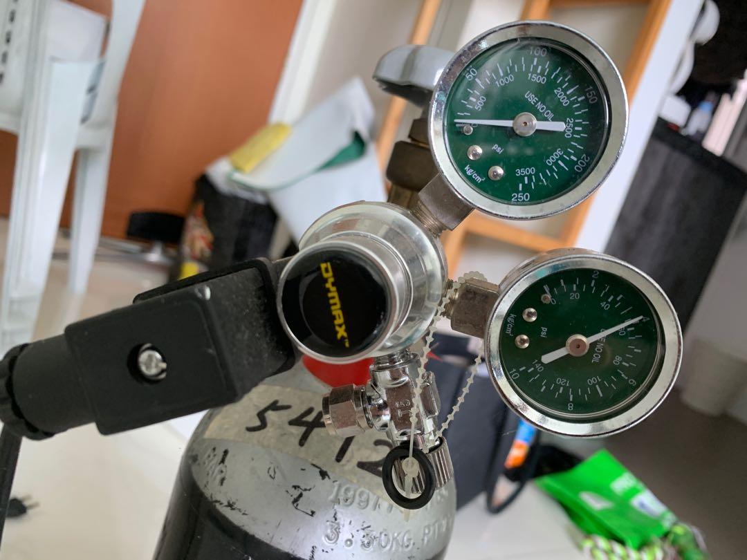 Fully filled CO2 tank with dymax regulator, Pet Supplies, Homes & Other Pet Accessories on Carousell