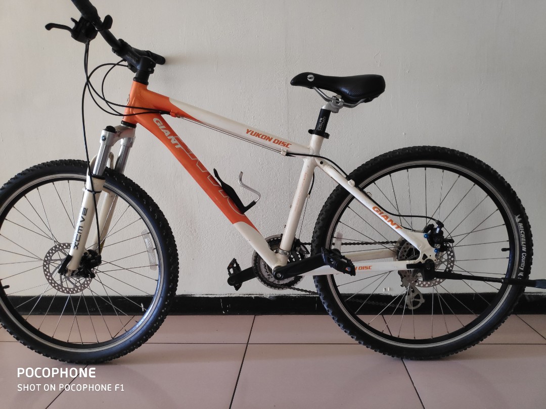 giant yukon disc, 體育器材, 自行車及配件, 單車在旋轉拍賣