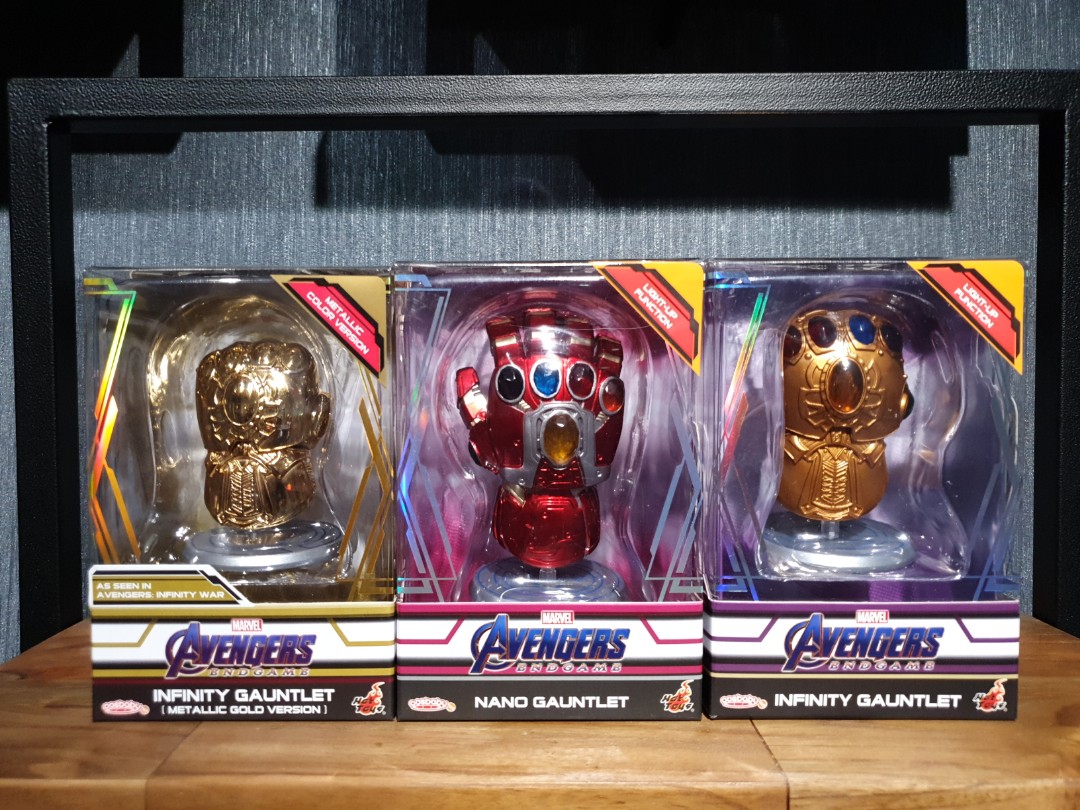 Hot Toys Avengers Endgame Infinity and Nano Gauntlet Cosbabys