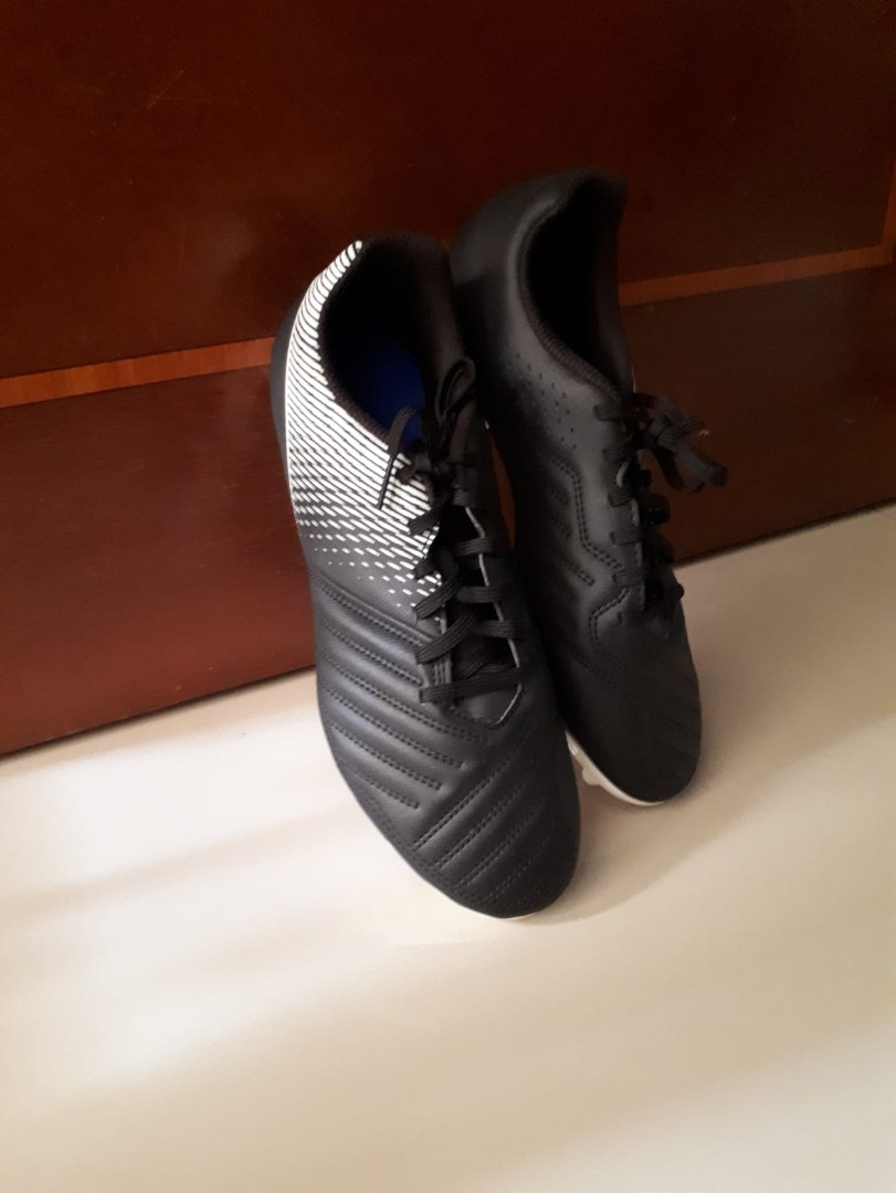 kipsta football boots