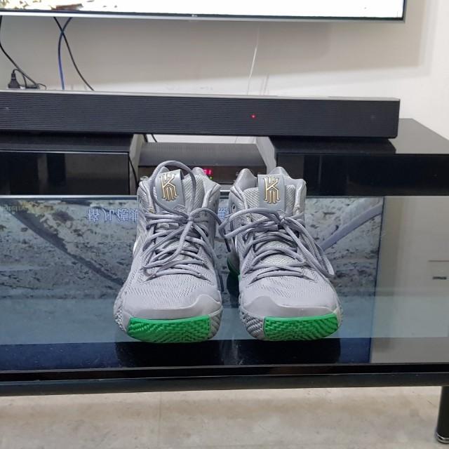 KYRIE 4 CITY OF GUARDIANS Men s Fashion Footwear Sneakers on Carousell