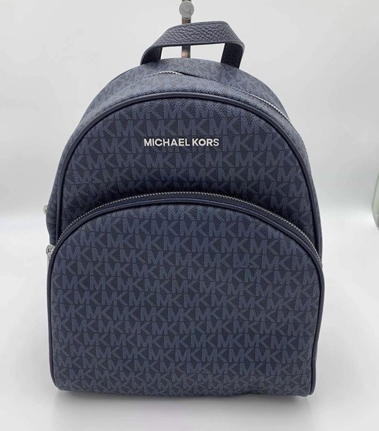 back pack michael kors