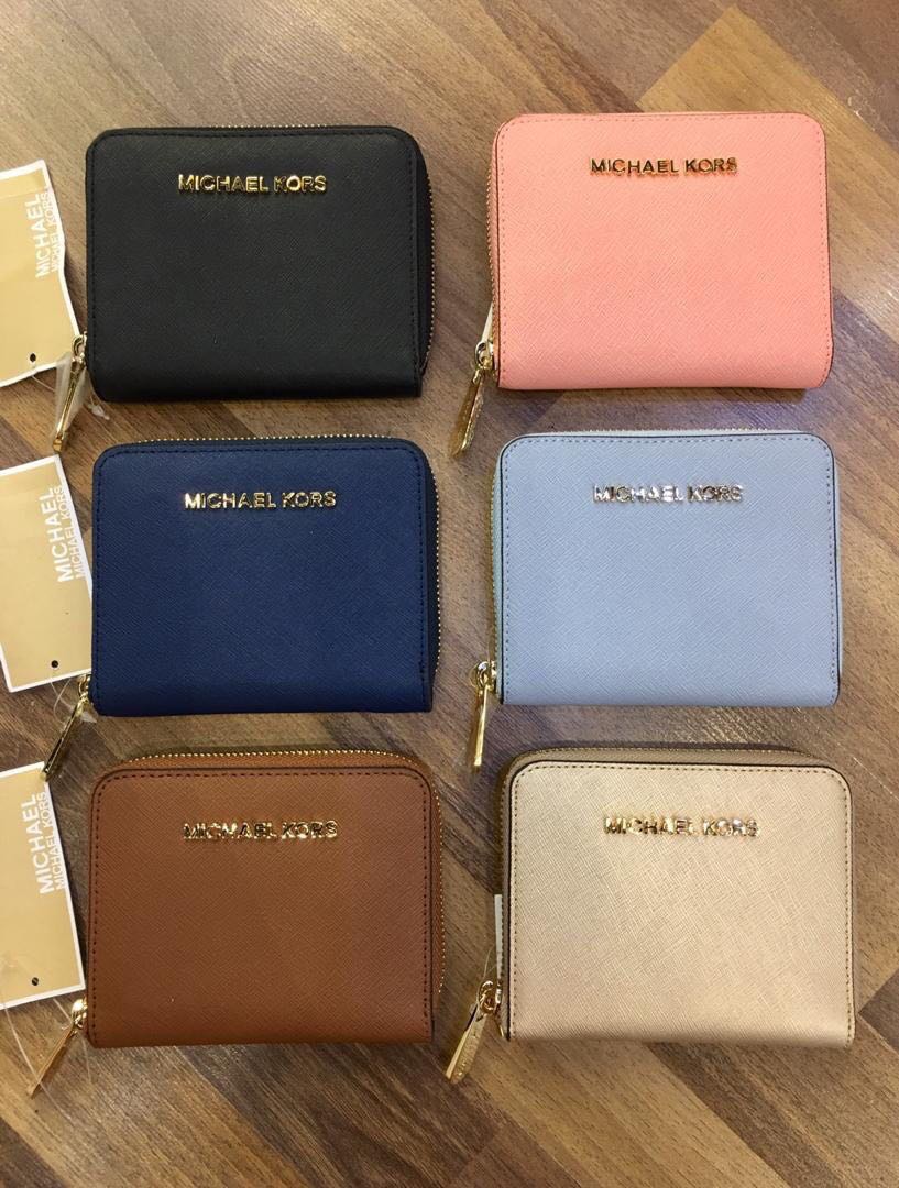 Michael Kors Zip Around Carryall Short Wallet, Luxury, Bags & Wallets on  Carousell